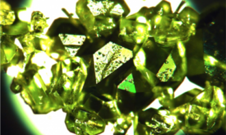 西伯利亞稀有礦石發現 金屬有機框架礦物結構的突破