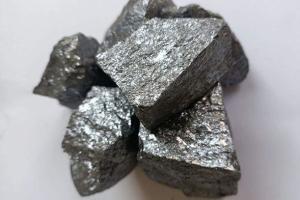 金屬硅 從礦石到現(xiàn)代工業(yè)的關(guān)鍵材料
